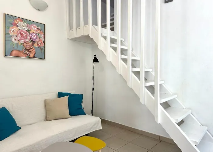 Casa Di Rosse فيلة سيمي